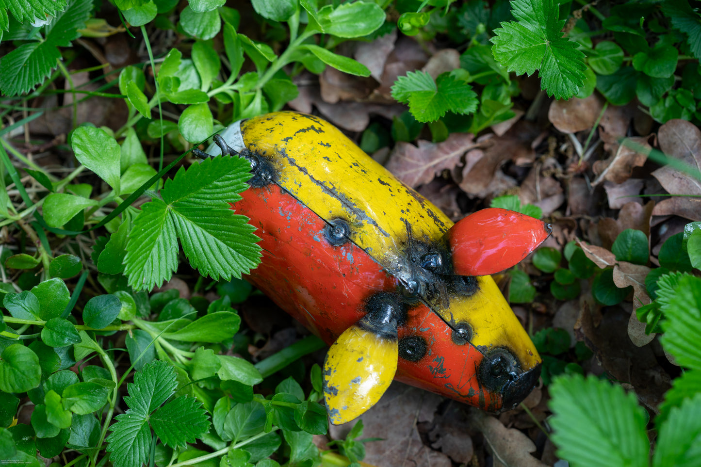 Färgglad gris 16 cm återbruk