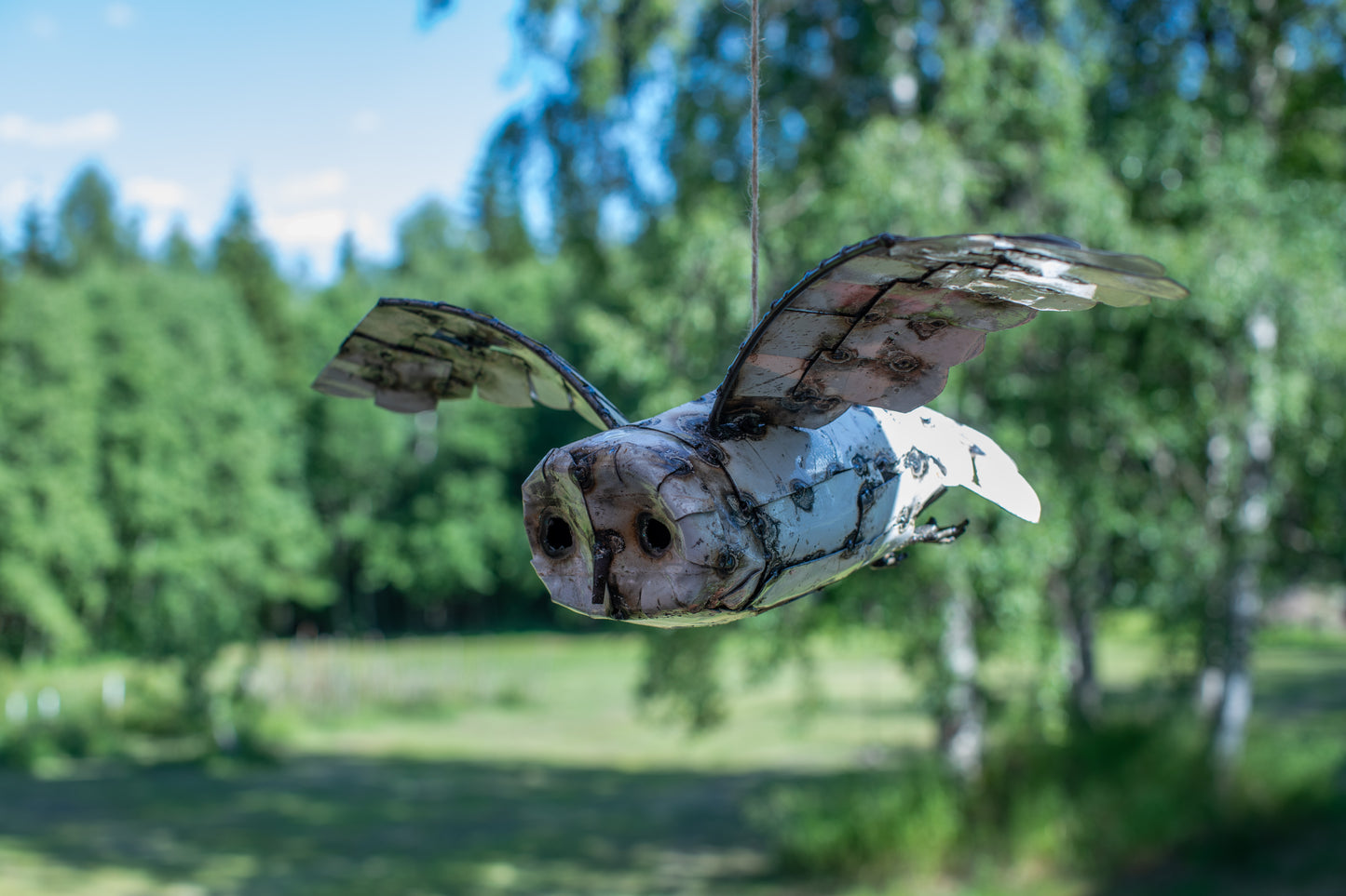 Flygande vit UGGLA 69 cm återbruk