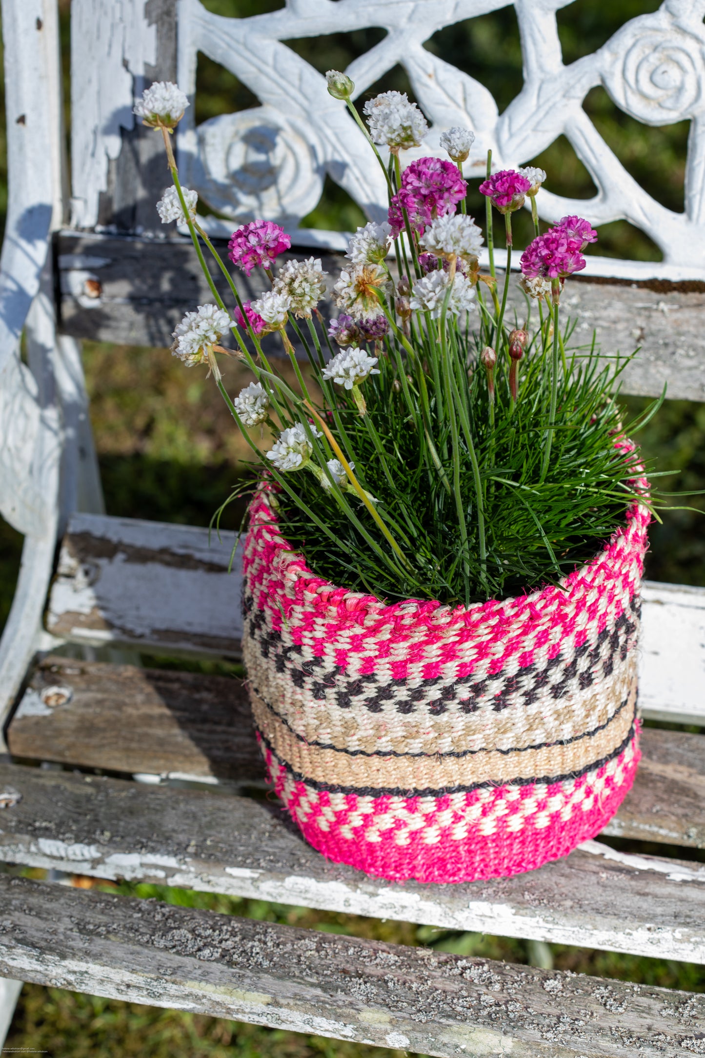 Förvaringskorg 16 cm randig cerise sisal