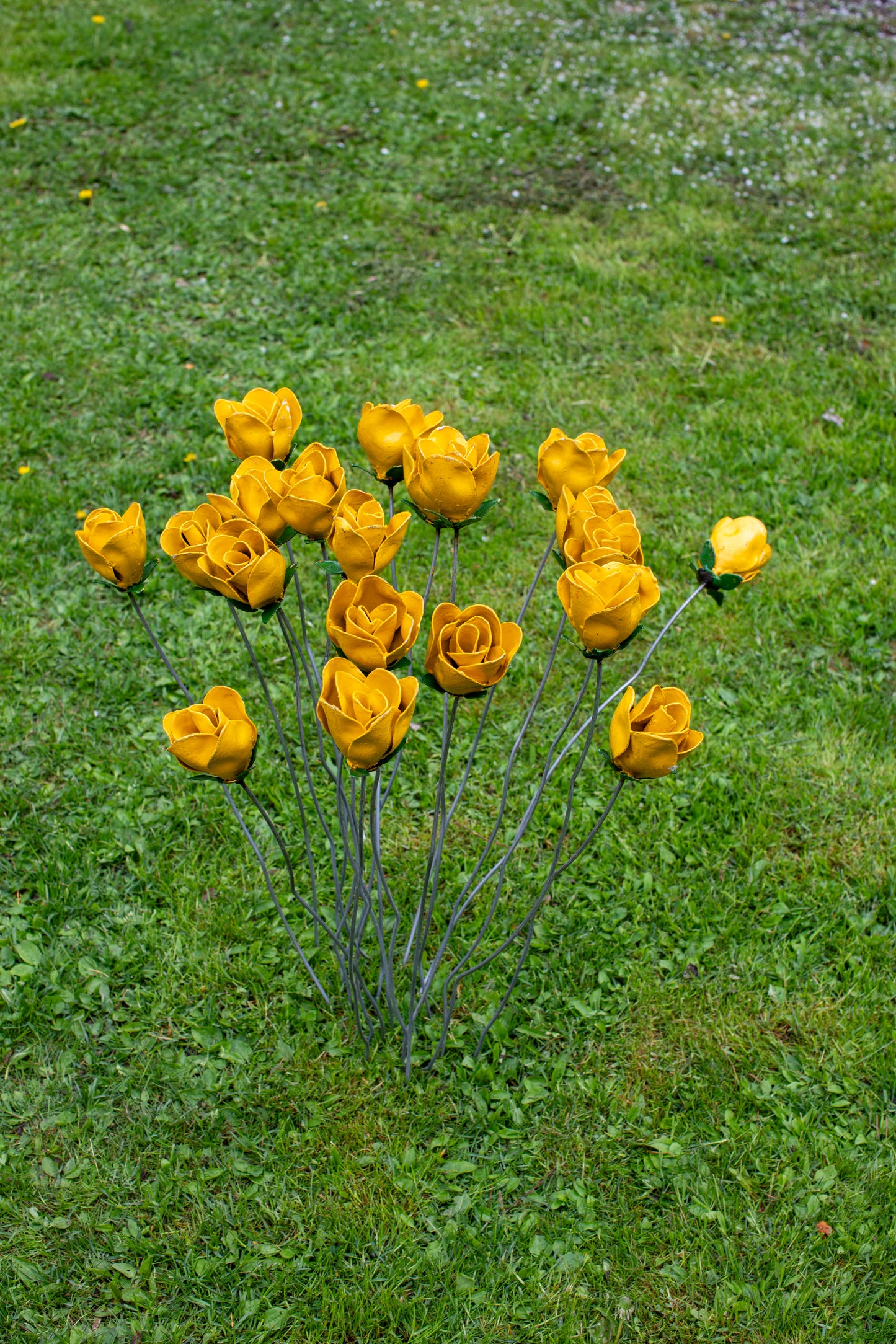 Gul ros 80 cm återbruk