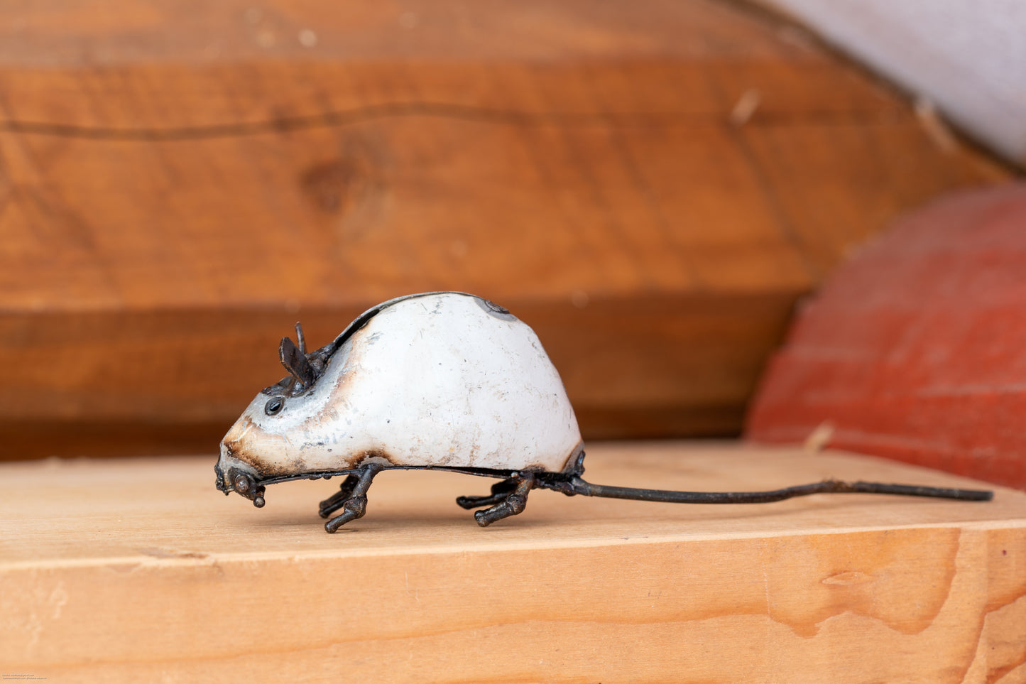 Vit MUS 9 cm återbruk