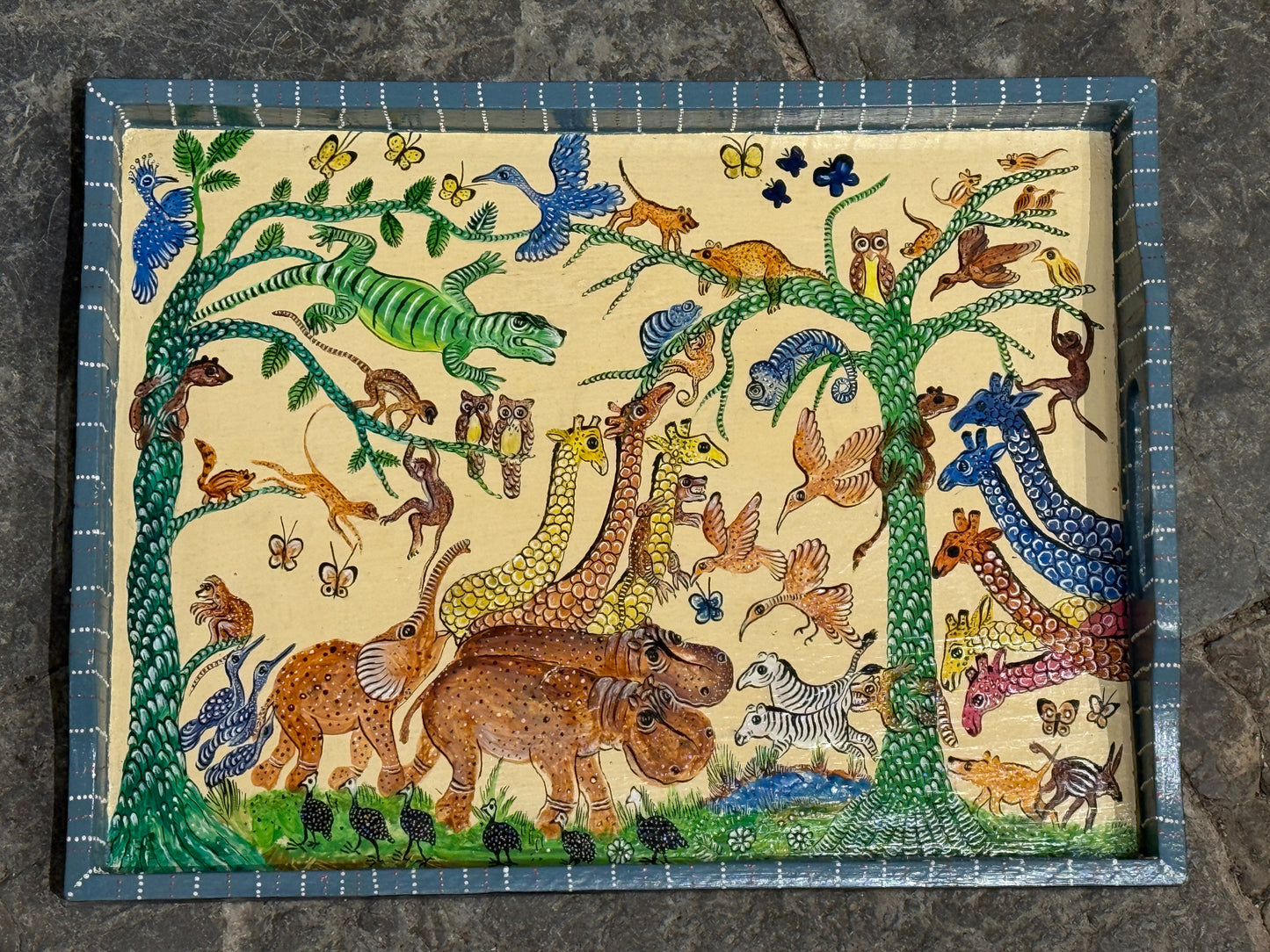 Handmålad bricka vilda djur